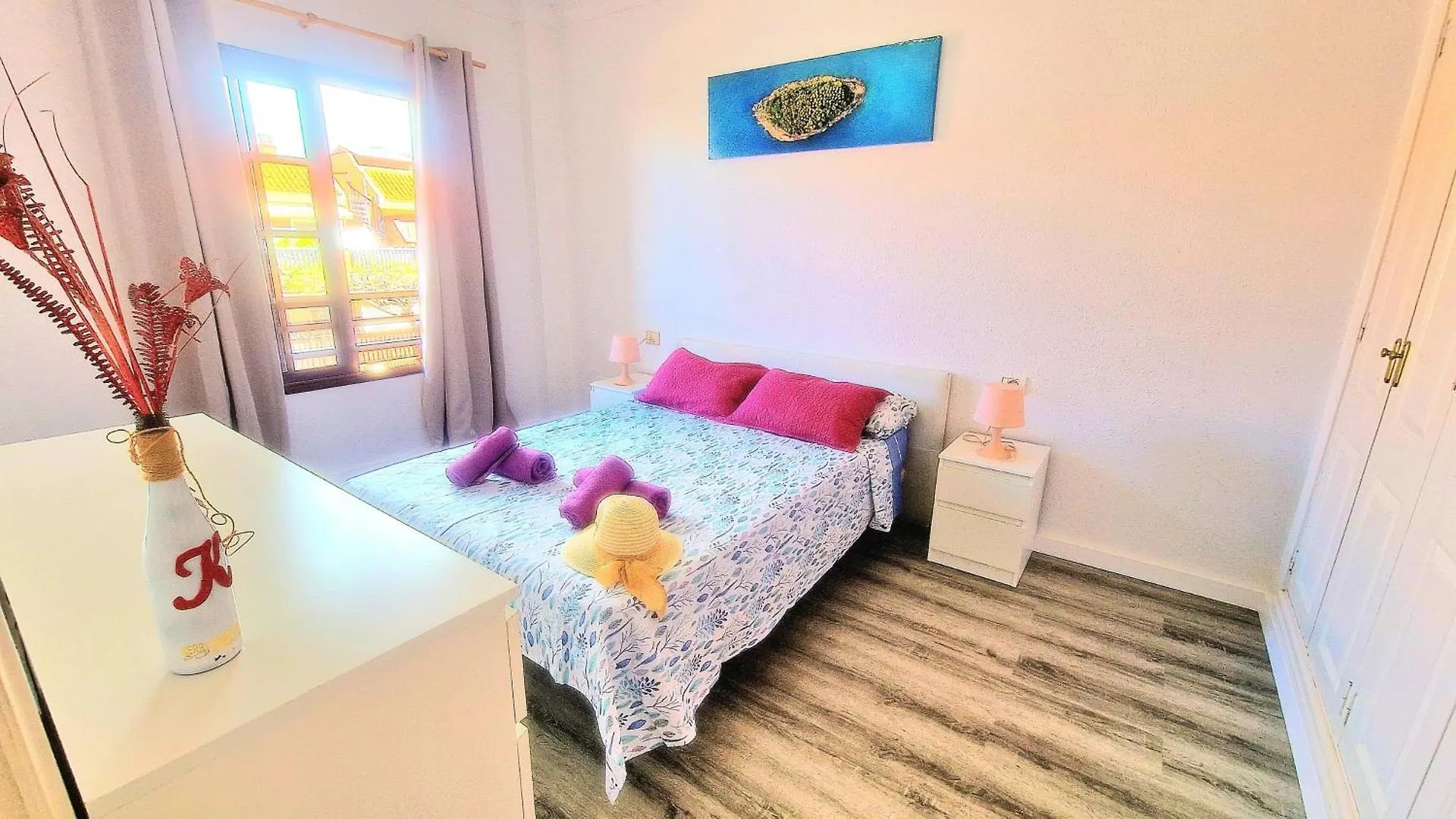 Cozy Apartment Tenerife South Wifi & Pool Costa Del Silencio Spain