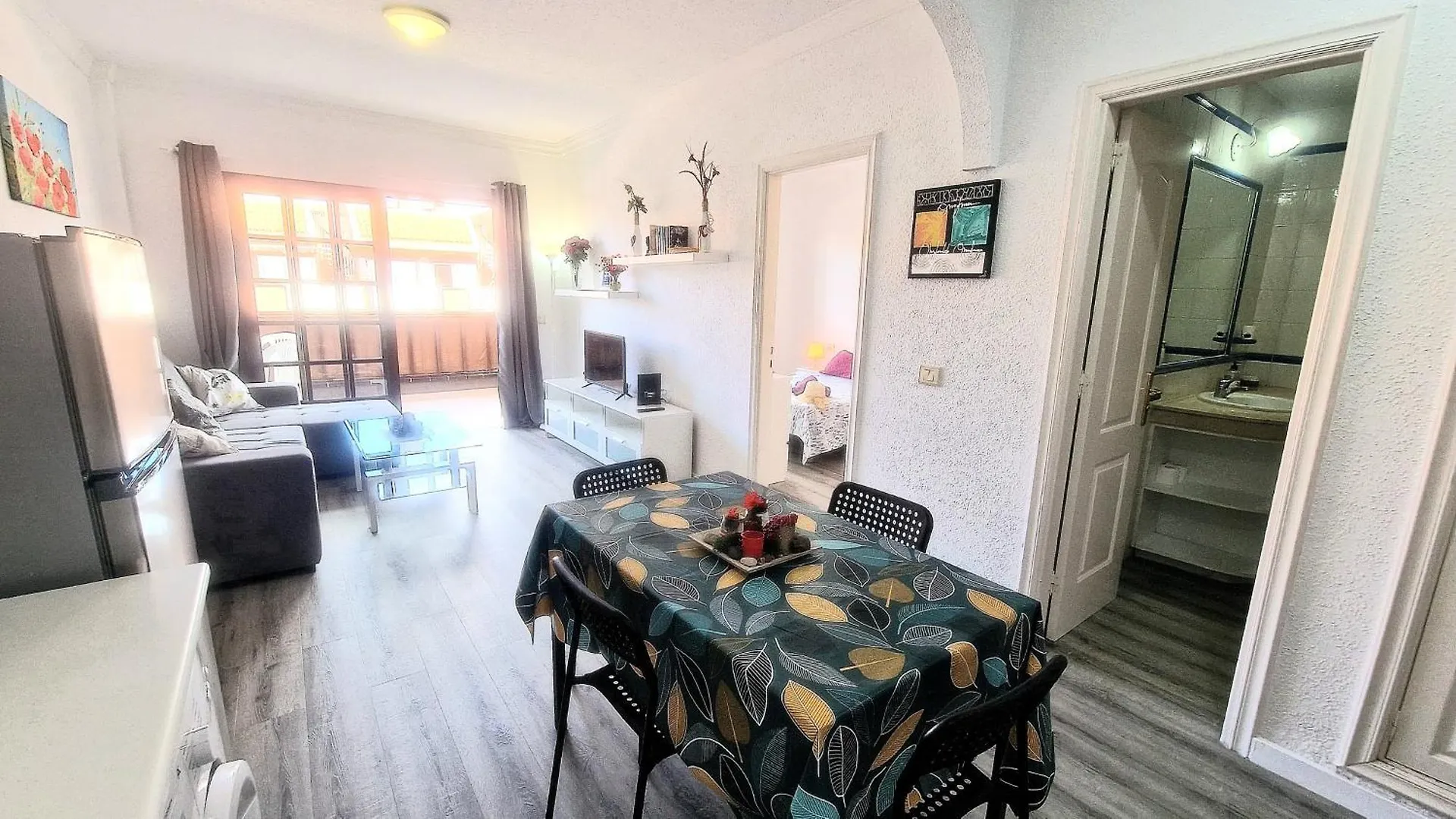 Cozy Apartment Tenerife South Wifi & Pool Costa Del Silencio