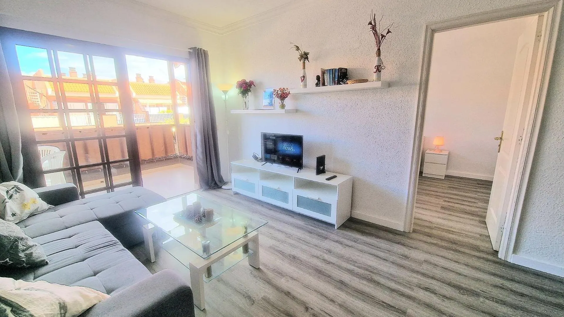 Cozy Apartment Tenerife South Wifi & Pool Costa Del Silencio Spain